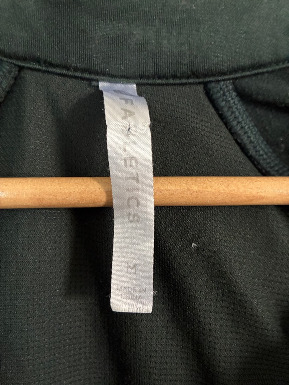 Fabletics full zip jacket - Picture 3 of 3